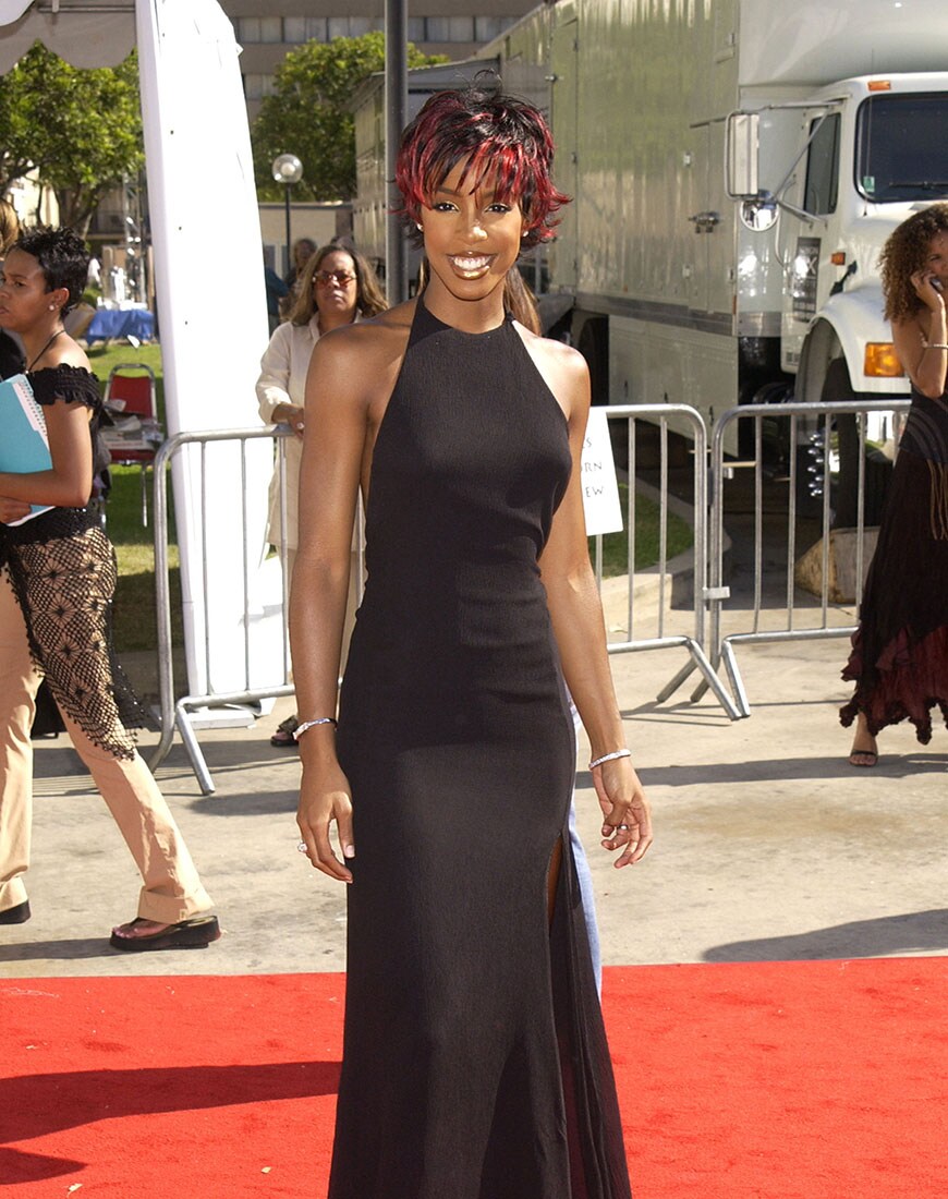 Kelly Rowland in a black dress
