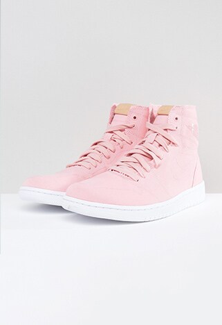 TOP 10: THE PINK EDIT