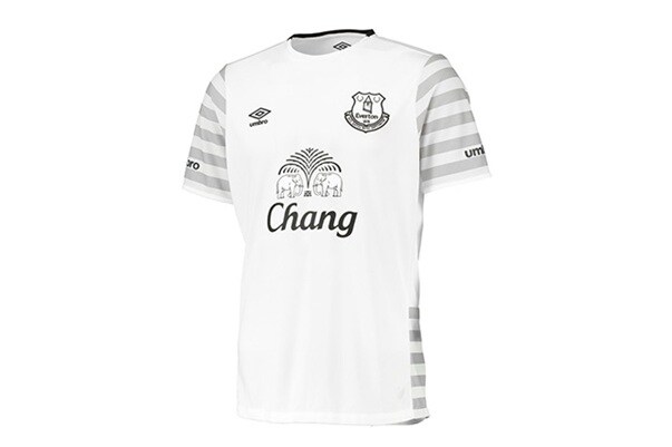 everton black and white kit