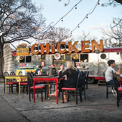 STYLISH CITY: AUSTIN