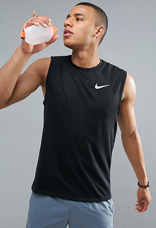 Nike Running Breathe Miler vest in black, available at ASOS | ASOS Style Feed