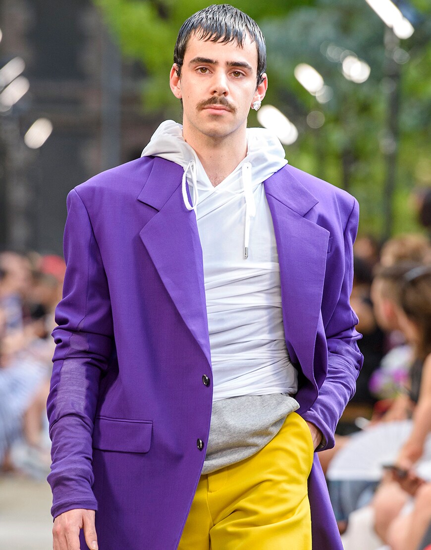looks et makeup homme de défilé fashion week