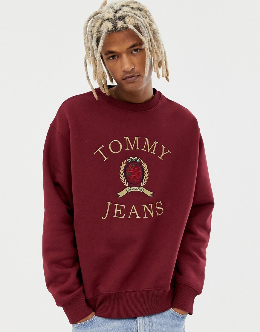 Tommy Jeans - 6.0 Limited Capsule - Sweat-shirt ras de cou avec logo écusson - Bordeaux