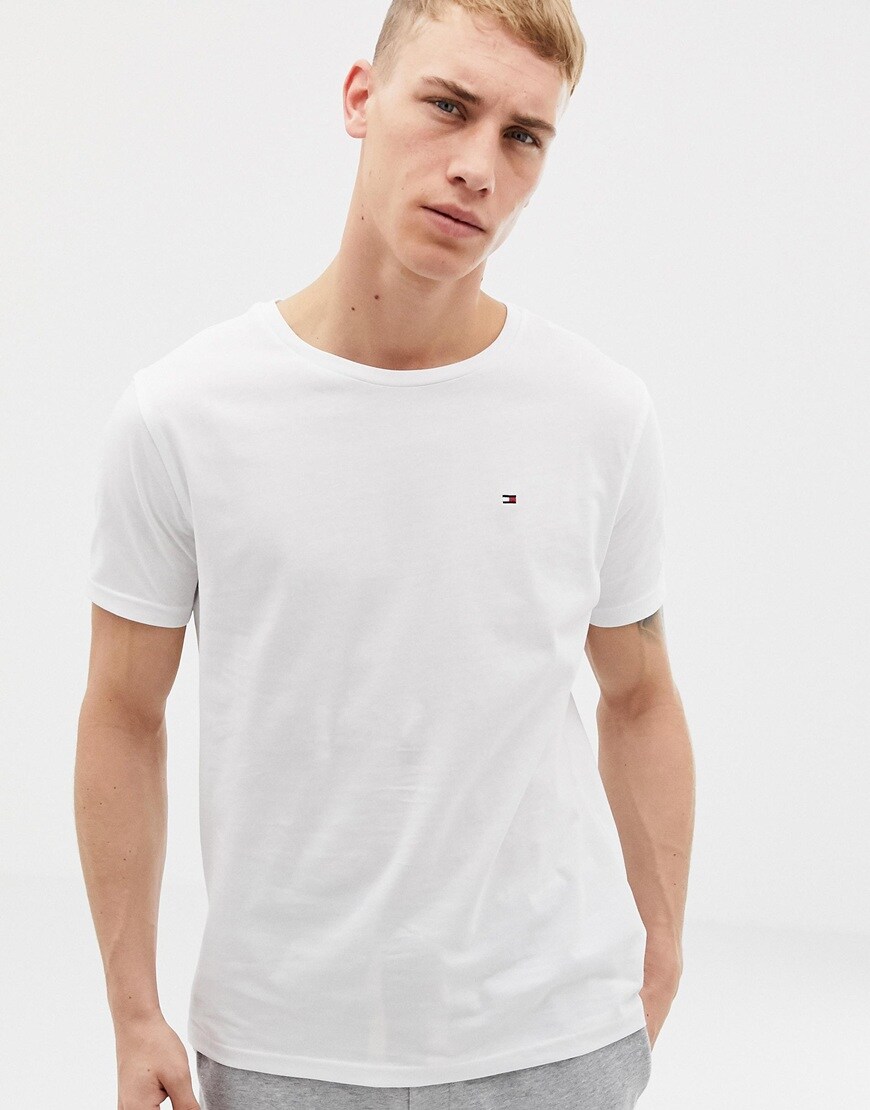 Tommy Hilfiger flag icon t-shirt in organic cotton in white available at ASOS | ASOS Style Feed