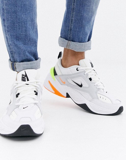 Dad Sneaker von Nike, erhältlich bei ASOS