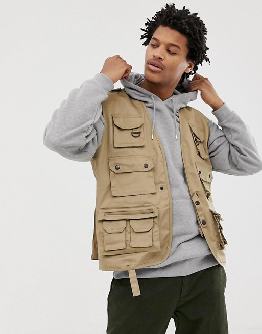 Funktionsweste von Reclaimed Vintage, erhältlich bei ASOS