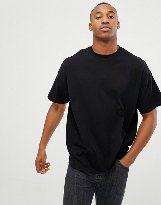 ASOS DESIGN – Übergroßes T-Shirt mit Rundhalsausschnitt in Schwarz, 13 € bei ASOS