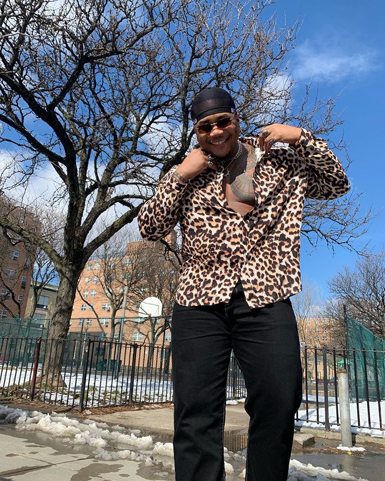 Streetstyle-Bild von ASOS Soouizz in einem Animal-Print-Hemd