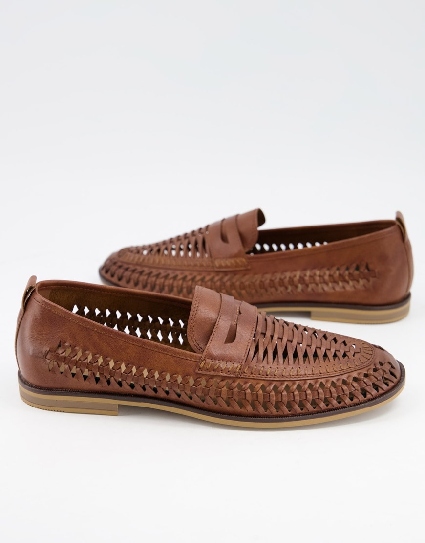 Cut-out loafers