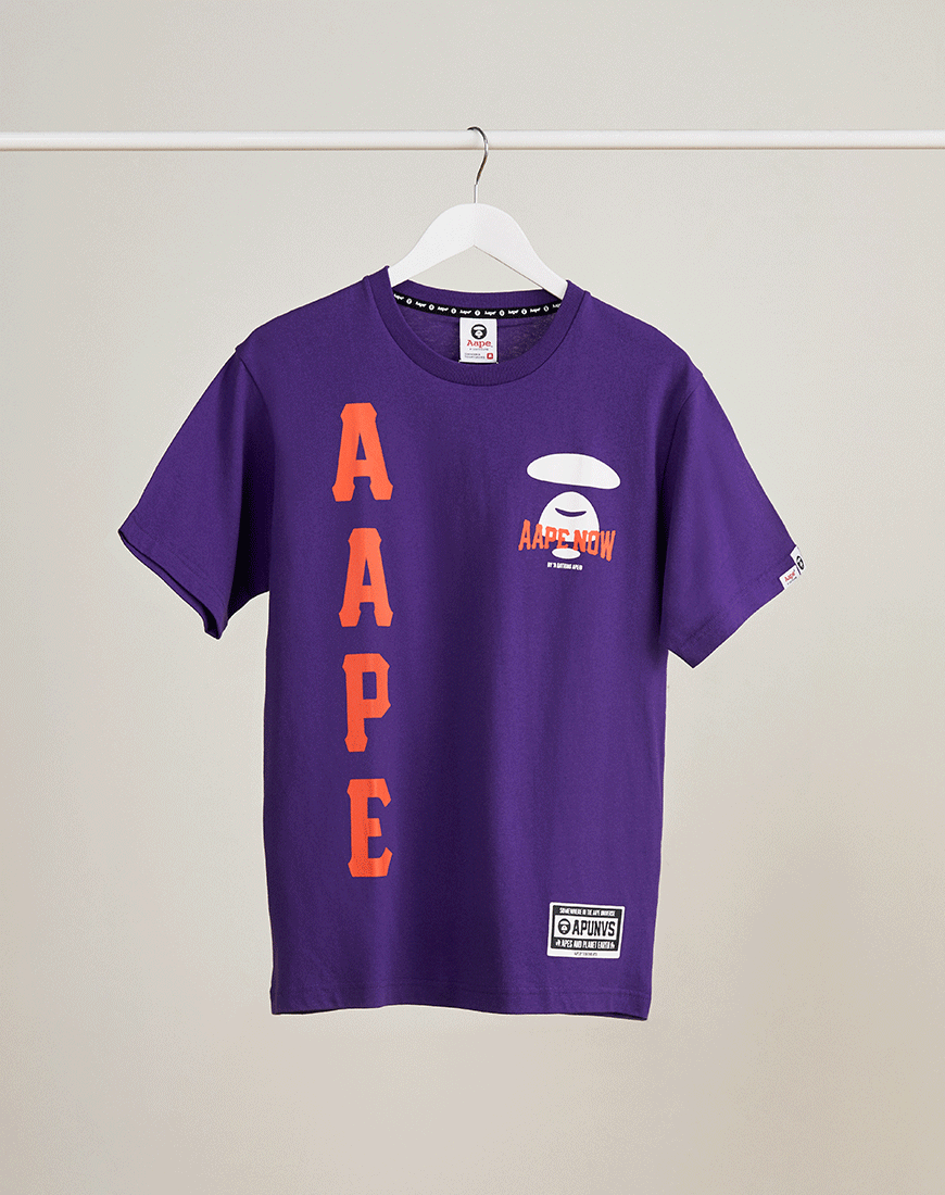T-shirt violet par BAPE By A Bathing Ape. Disponible chez ASOS.