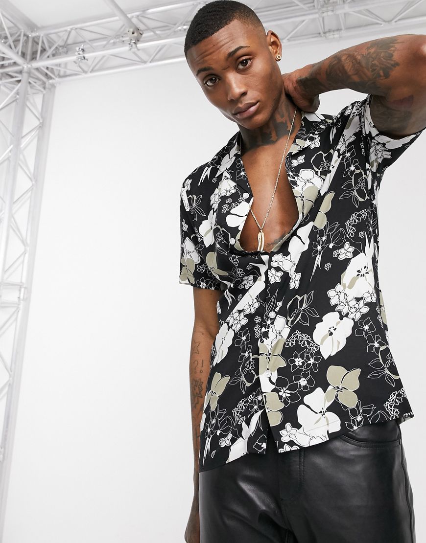 ASOS DESIGN revere collar regular fit shirt in floral sketch print