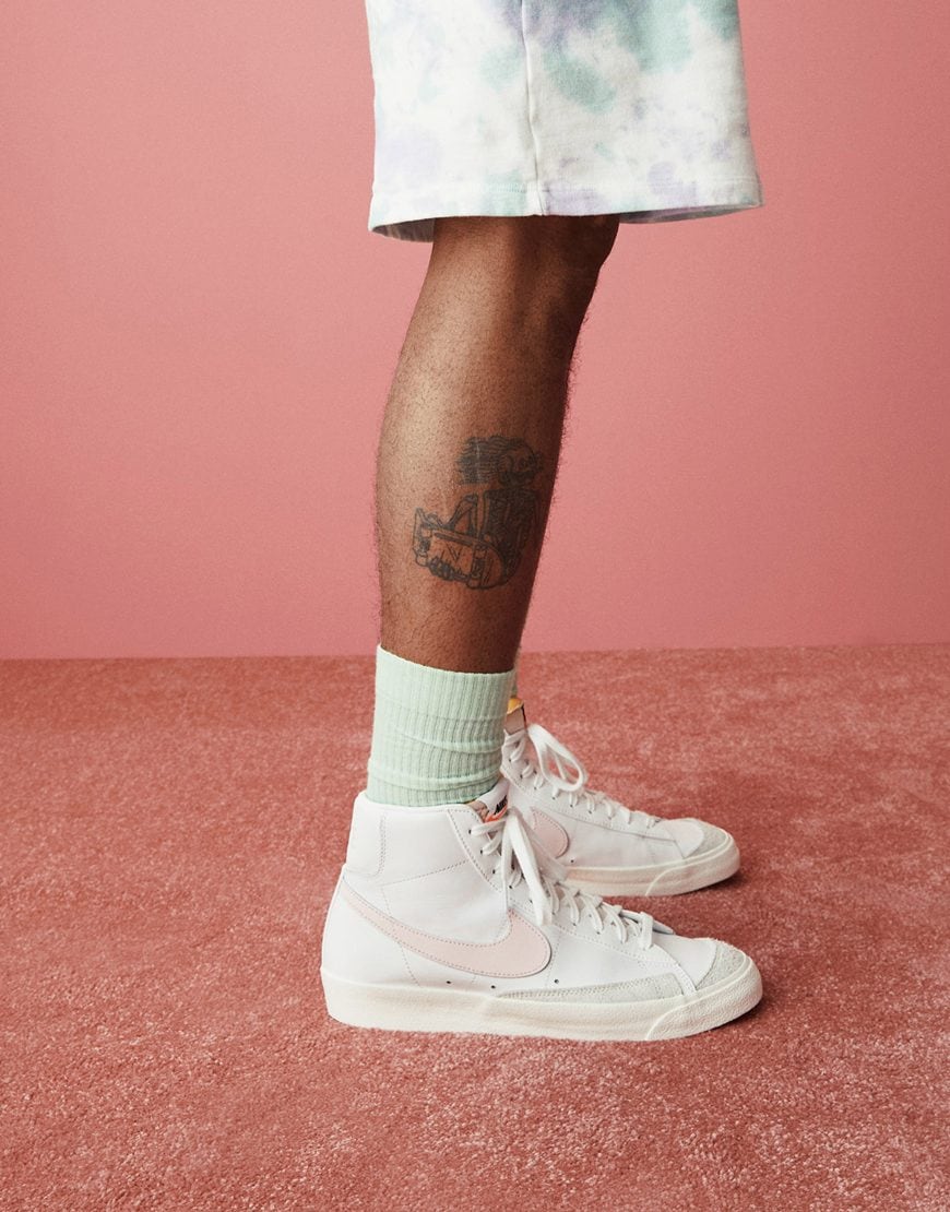 Nike Blazer Mid '77 Vintage trainers in white/pink | ASOS Style Feed