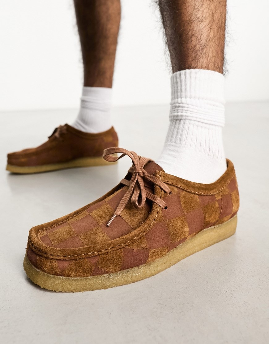 model wearing brown shoes