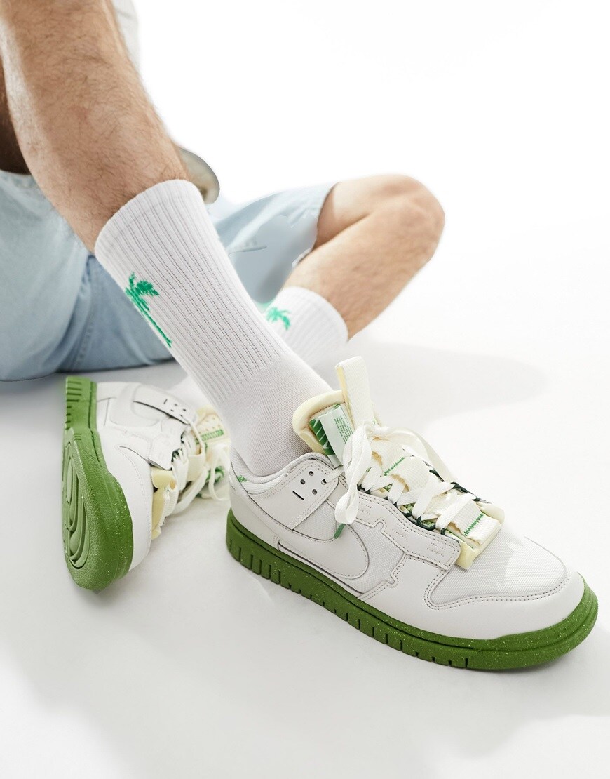 Nike Dunk Jumbo sneakers in off white and green