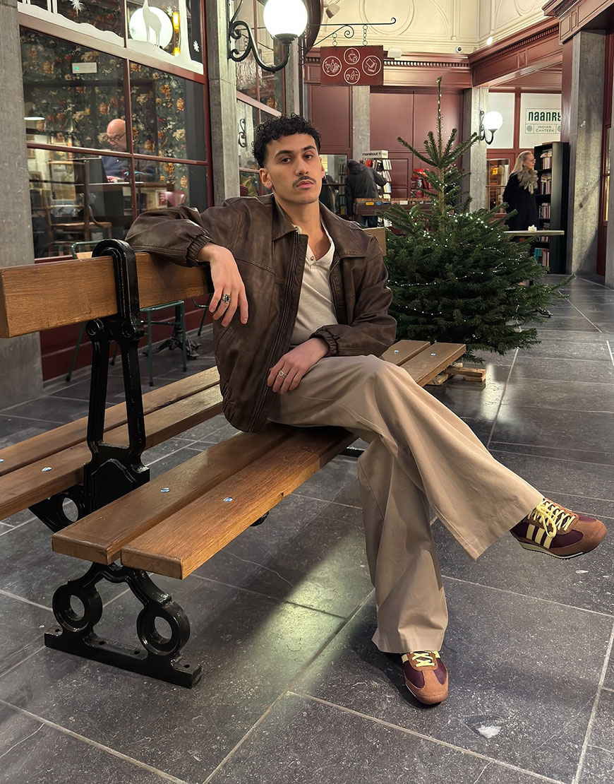 Man wearing Harrington jacket