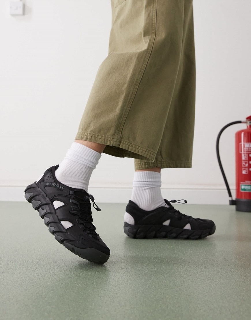 Merrell Maipo Explorer Sieve in black | ASOS Style Feed