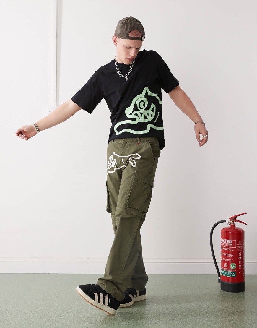 Man wearing ICE CREAM khaki cargo trousers | ASOS Style Feed