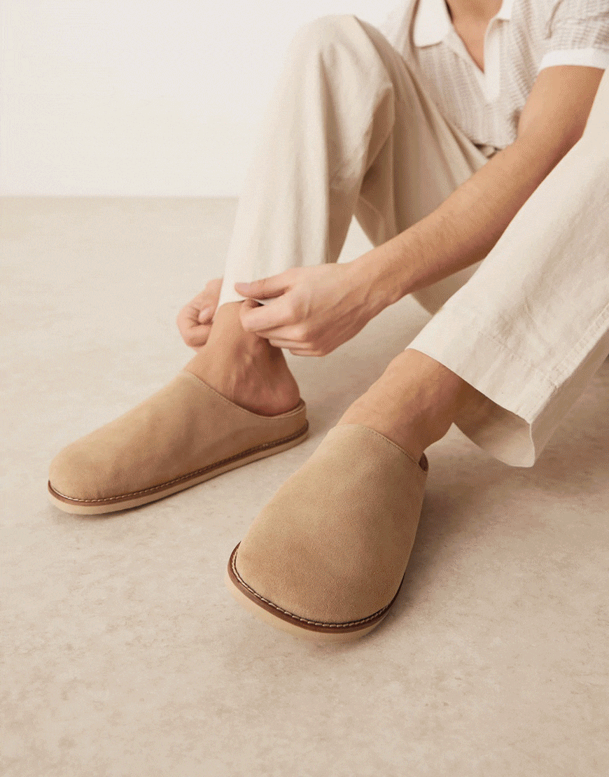 Gif of models wearing different sandals