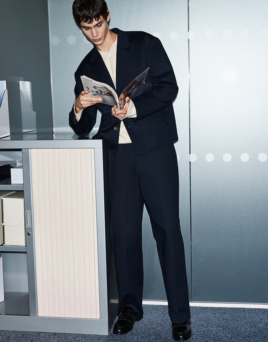 Man wearing boxy suit with butter yellow v neck | ASOS Style Feed