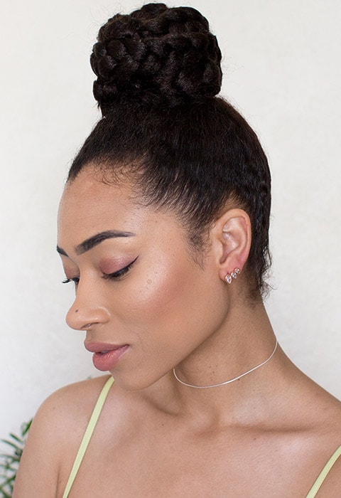 bun style natural hair