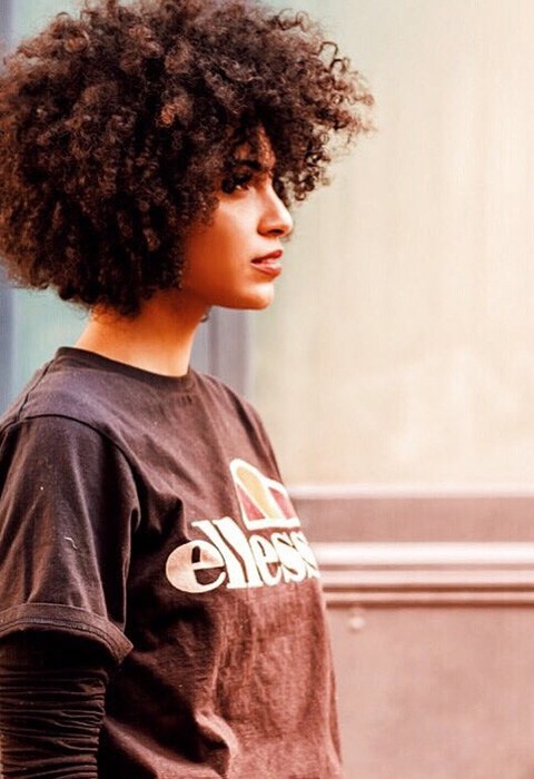Eine Woche, 7 Styles mit @syanafromparis und echten 90s-Vibes