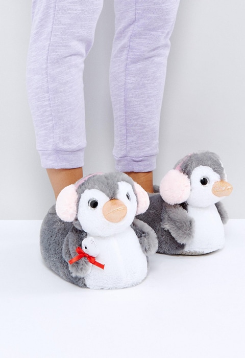 slippers