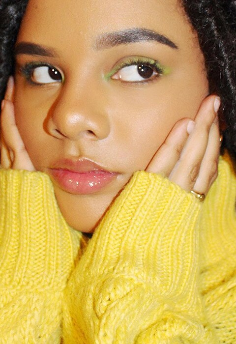 ASOS Insider Sophia wearing lime eyeliner look with yellow roll neck jumper | ASOS Fashion & Beauty Feed
