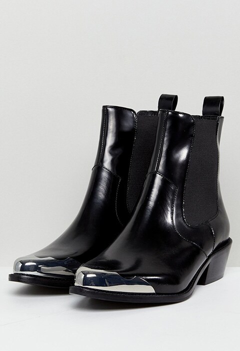 ASOS DESIGN AMBERLEY Leather Western Chelsea Boots