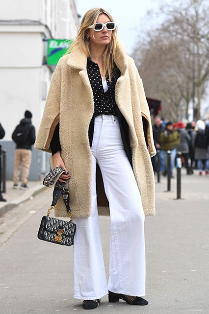street style PFW : 7 façons de porter le pantalon blanc, style frenchy