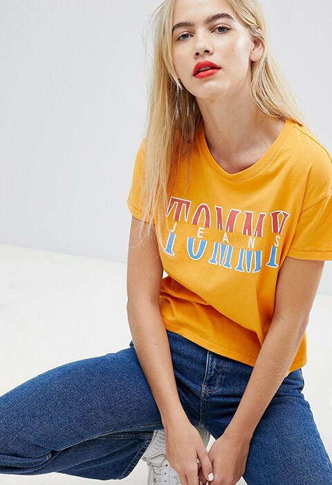 Tommy Jeans T-Shirt With Oversized Broken Logo