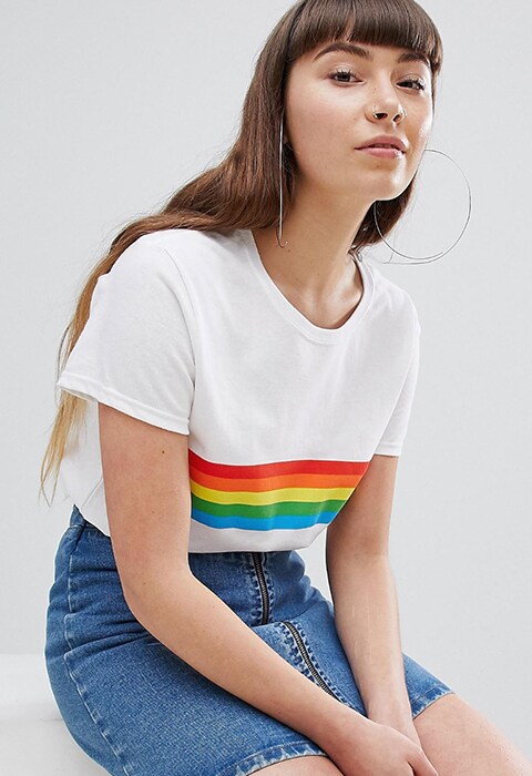 Camiseta con rayas estilo arcoiris de Daisy Street. Selección de favoritos arcoíris. Looks para celebrar el día del orgullo 2018.