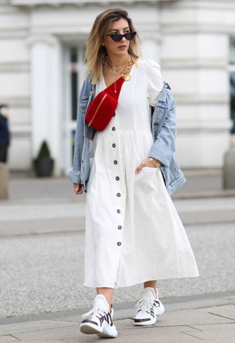White_dress_street_style
