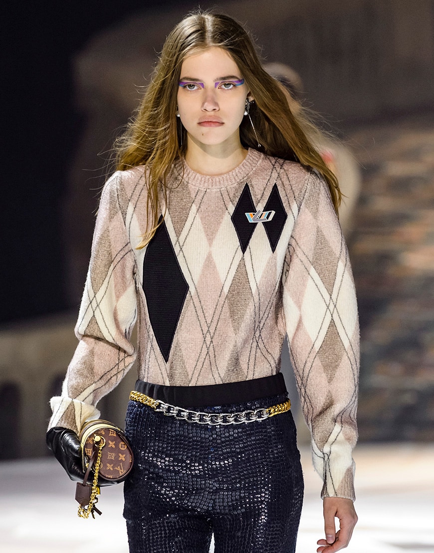 Retro knits on the runway