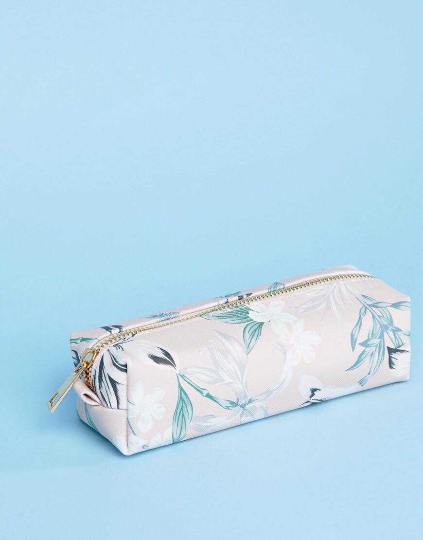 New Look floral pencil case | ASOS Fashion & Beauty Feed