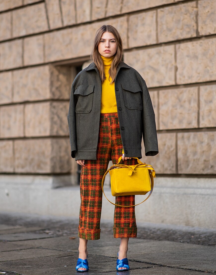 Blogger wearing fall color ensemble and a pop of color heels. Thanksgiving outfit inspo | ASOS Style Feed