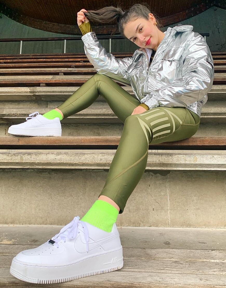 /Images/Articles/Women/2019/01/23-wed/ASOS insiders wear activewear/asos-insiders-wearing-activewear-asos-barb