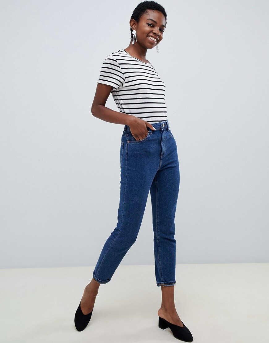 ASOS DESIGN Petite Farleigh recycled mom jeans | ASOS Style Feed