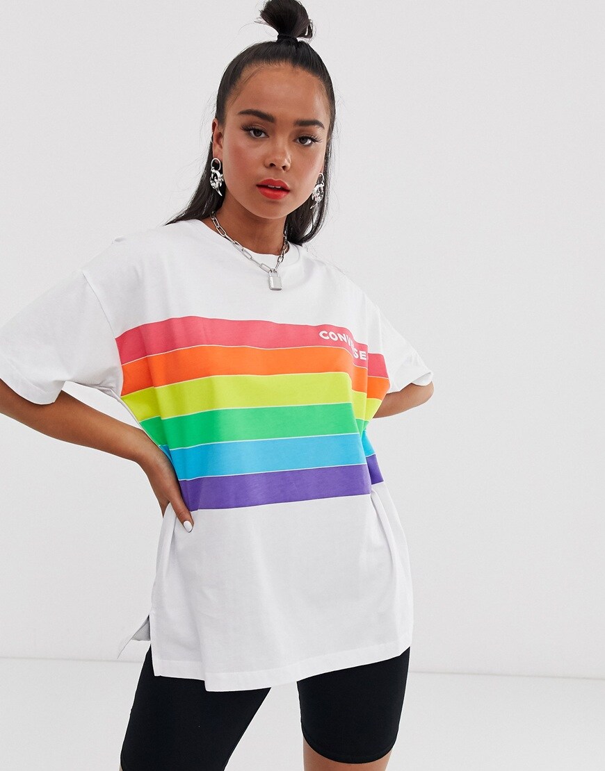 Converse – Pride – T-Shirt in Weiß mit Regenbogendesign