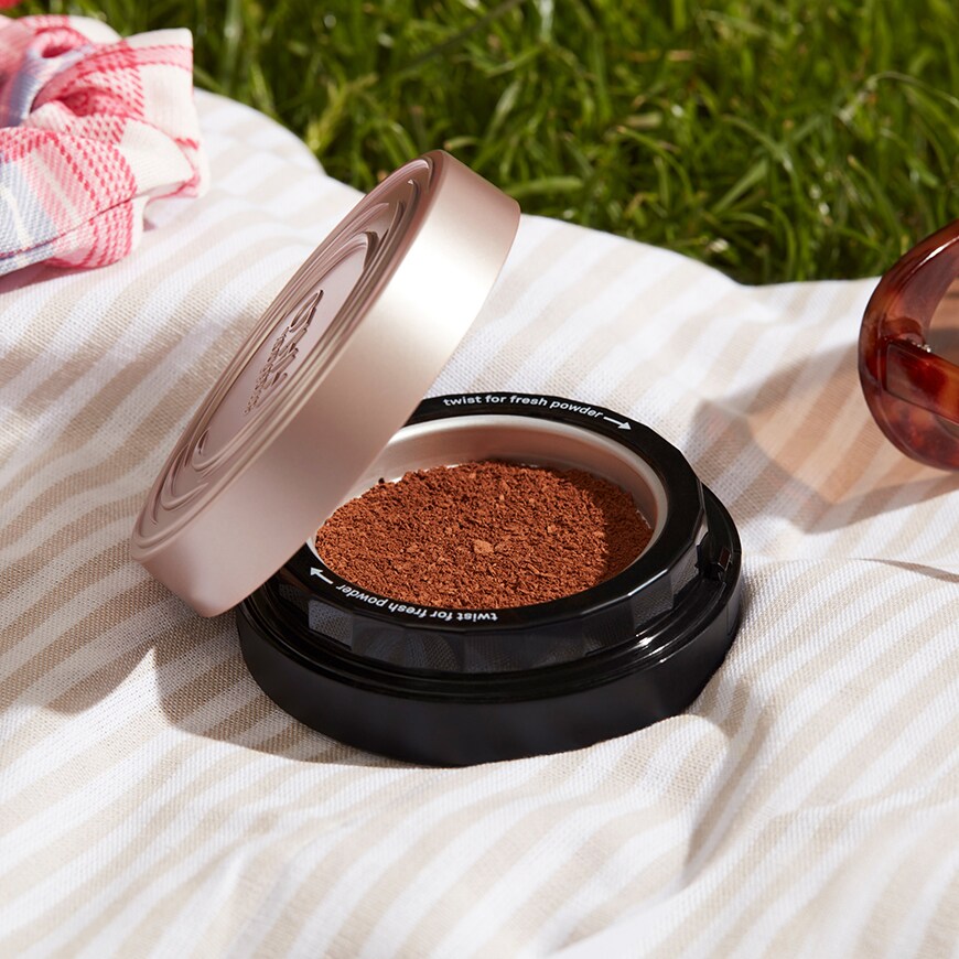 Smashbox Halo Pressed Foundation
