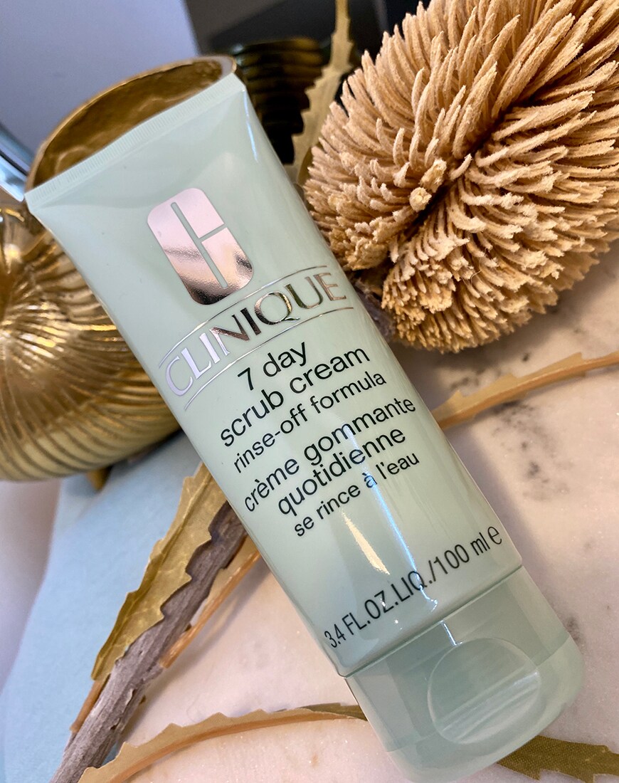 Clinique 7 Day Scrub