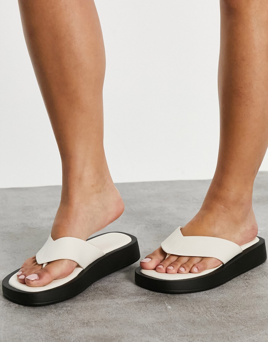 chunky flip flops asos