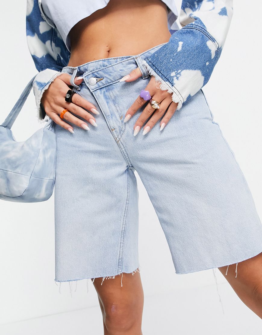 Weekday Zen organic cotton denim shorts with assymetric zip in light wash | ASOS Style Feed