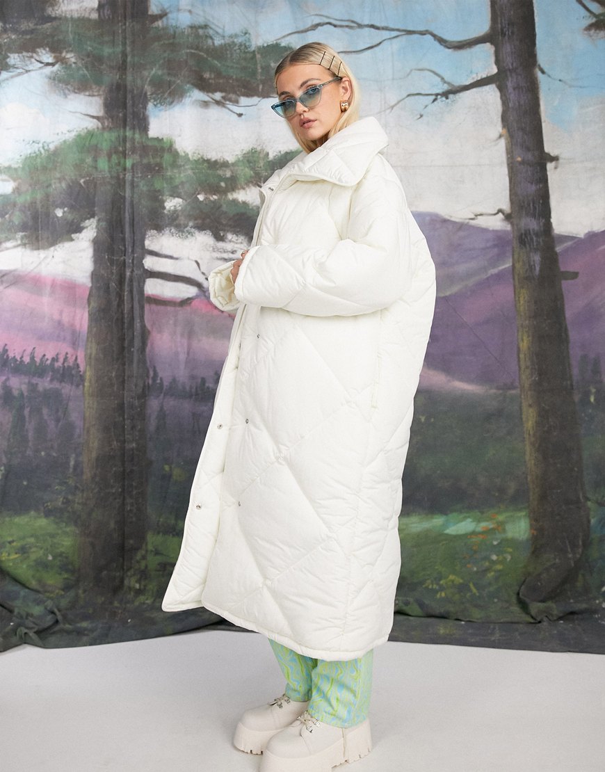 white puffer coat