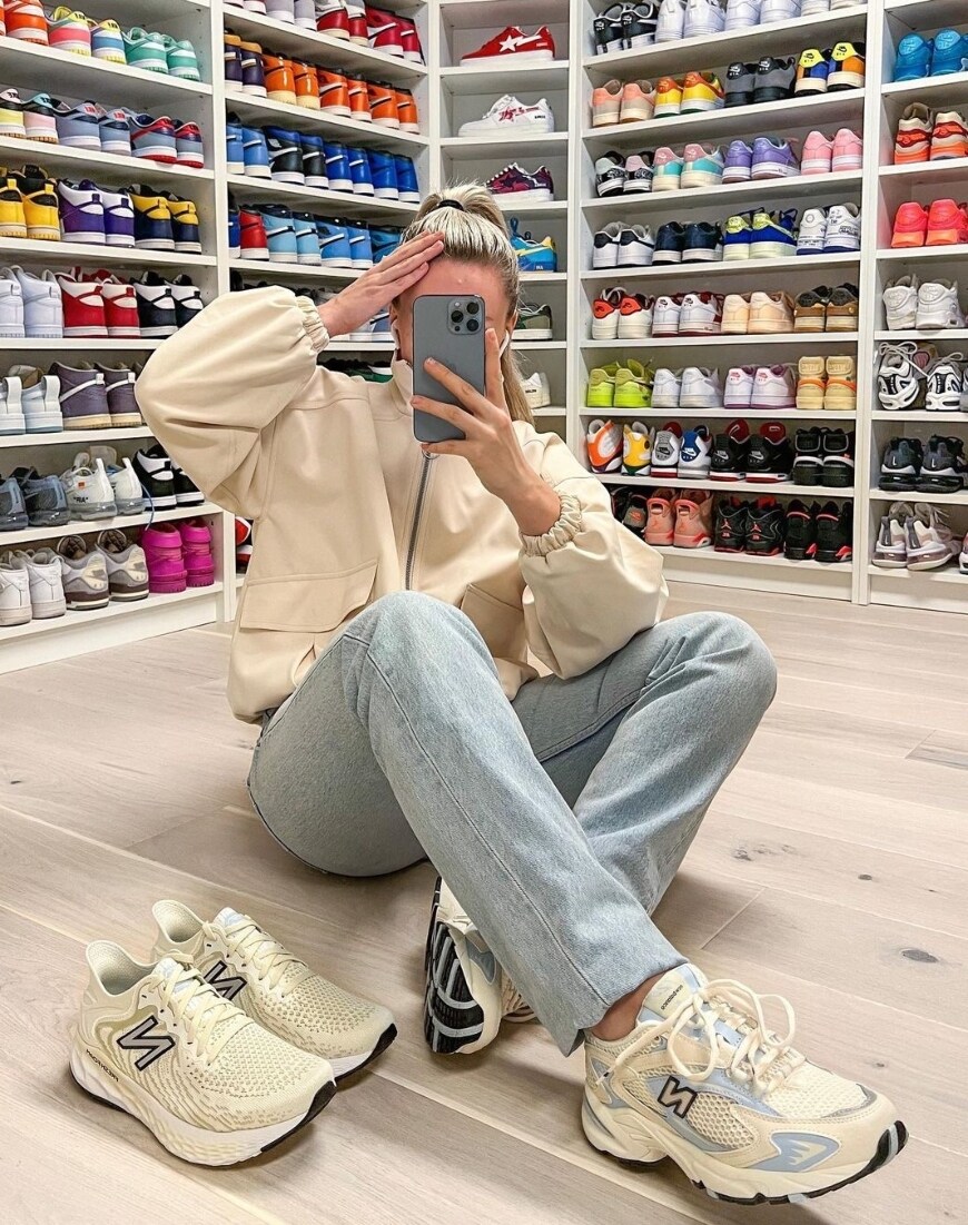 Yeezy store 700 asos