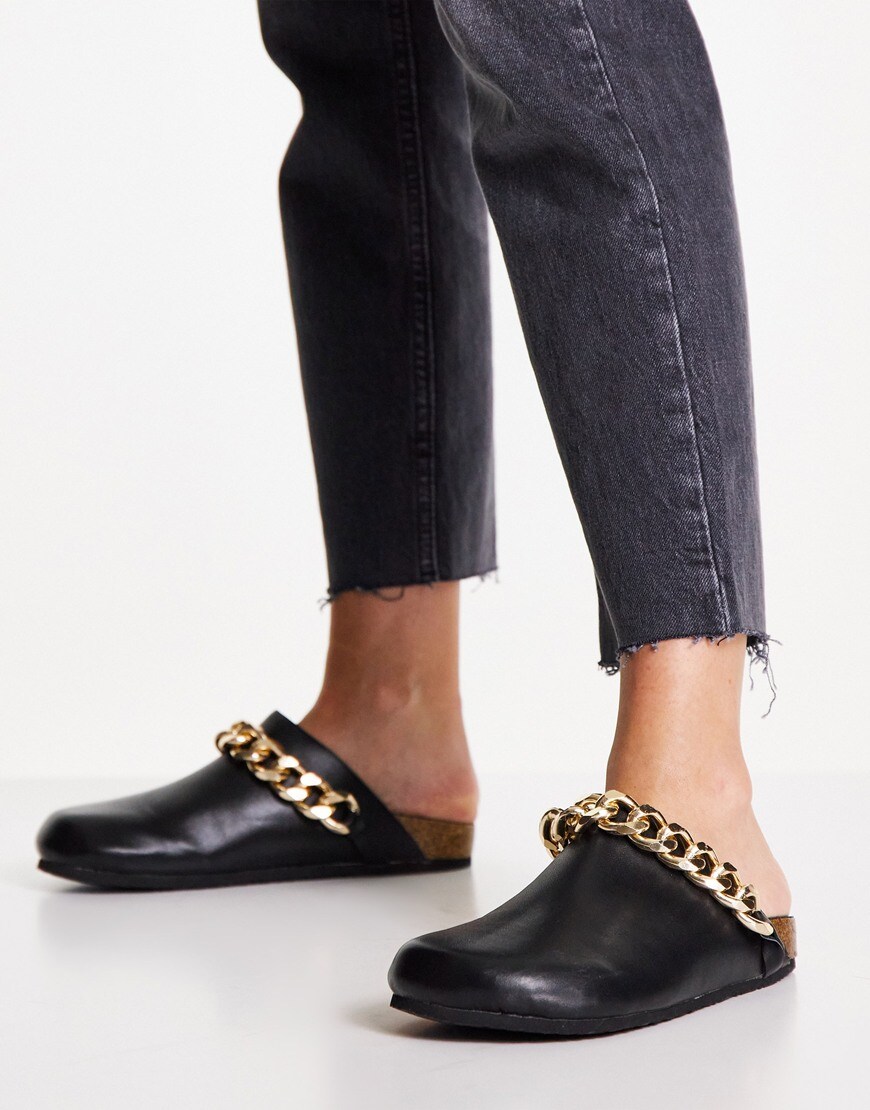 Public Desire Isabel mule clogs with chain trim in black | ASOS Style Feed
