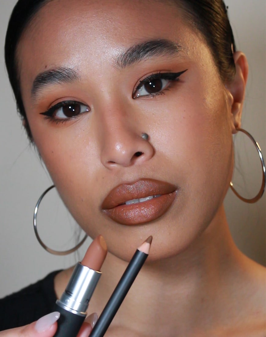 Alexis with the MAC Lip Pencil in ‘Cork’ and the MAC Lipstick in ‘Impulsive’. | ASOS Style Feed