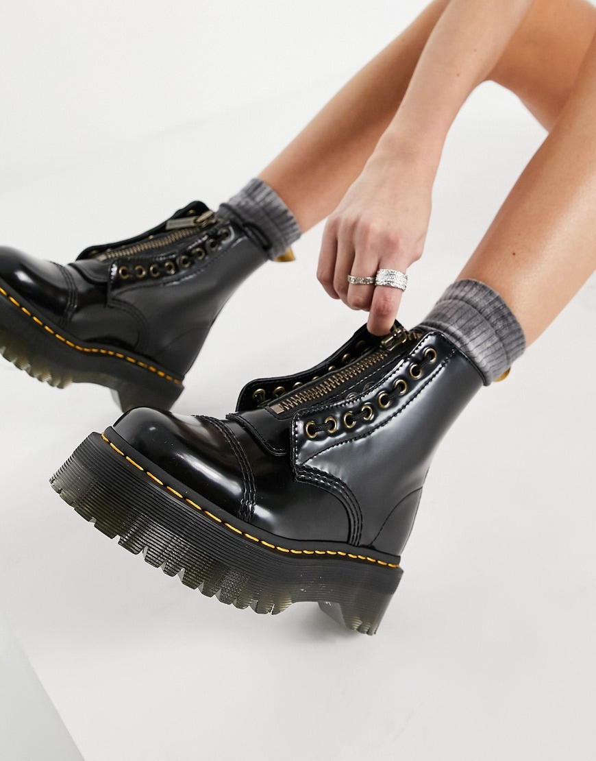 Dr Martens Sinclair boots in black | ASOS Style Feed
