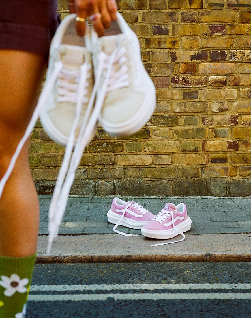 Latest vans hot sale old skool