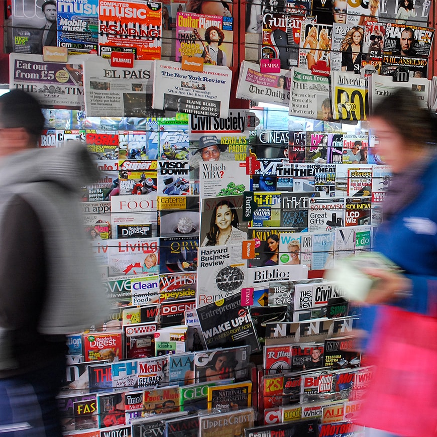 Independent magazine stand