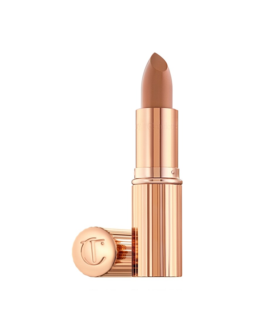 Nude lipstick